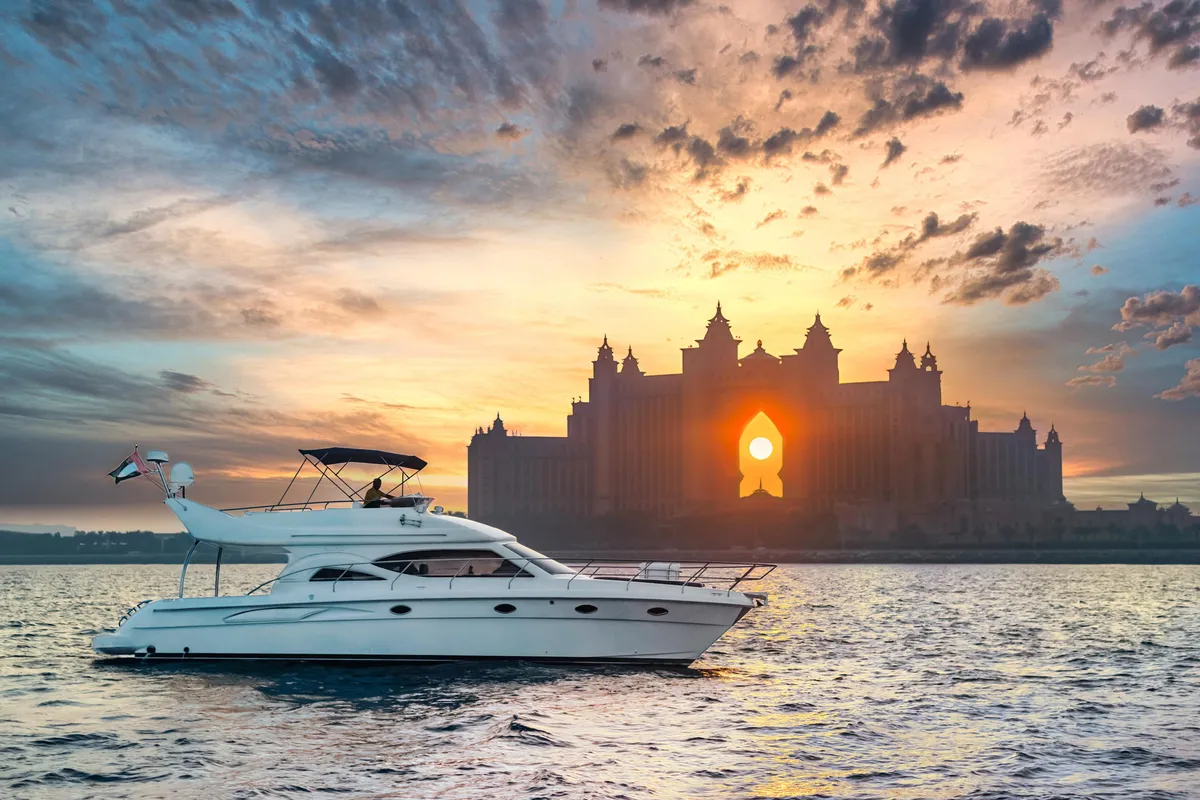 Luxury Yacht in Dubai